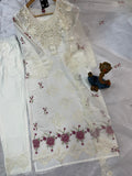 Elegant White Embroidered Kurta Set with Floral Detailing & Sheer Dupatta