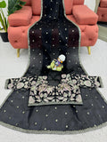 Black Beauty with a Royal Touch