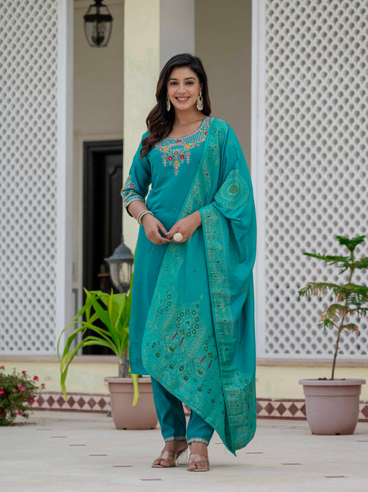 Turquoise Green Embroidered Kurta Pant Set with Banarasi Dupatta