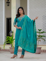 Turquoise Green Embroidered Kurta Pant Set with Banarasi Dupatta
