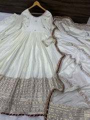 Royal Ivory Anarkali Gown with Zari Border Dupatta